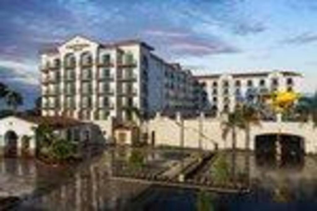 Courtyard Anaheim Theme Park Entrance Exterior foto